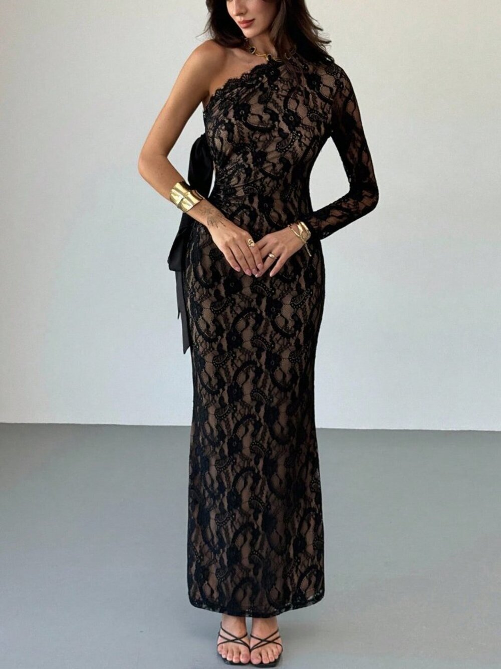 Black Romantic Women's Long Sleeve Lace Sexy Asymmetrical Shoulder Maxi Dress